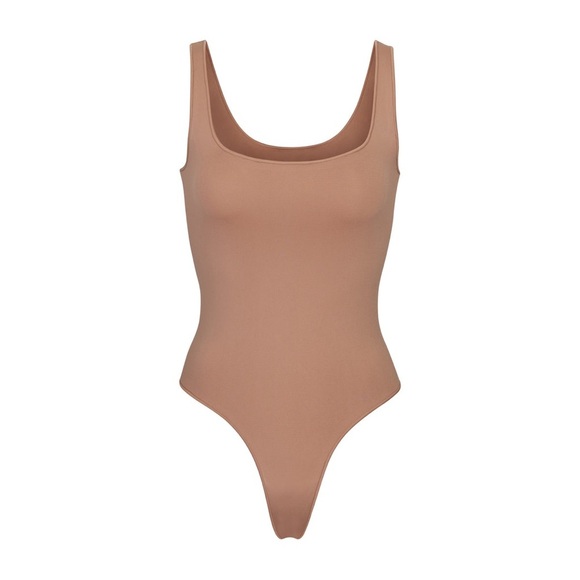 🤎NEW SKIMS ESSENTIAL SCOOP NECK BODYSUIT IN SIENNA XXS/XS - Picture 4 of 6